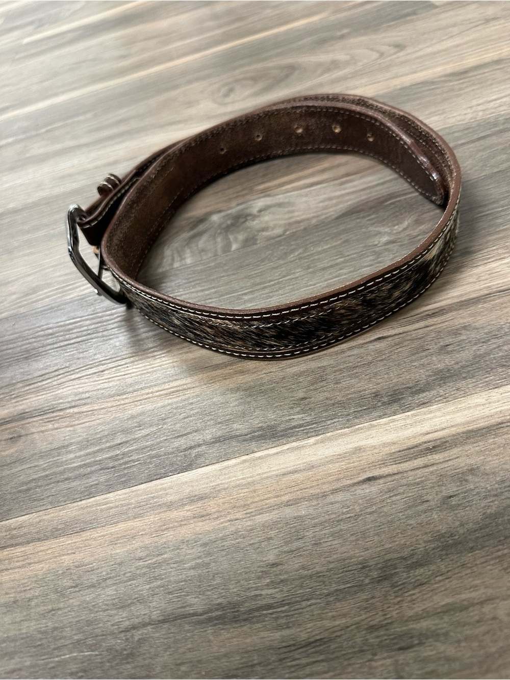 Western Style Cowhide Leather Belt - Picture 2 of 9